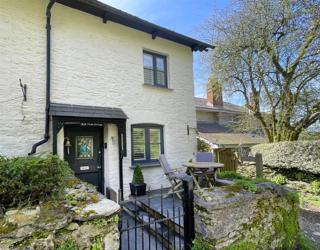 Main image of property: Bodinnick, Fowey