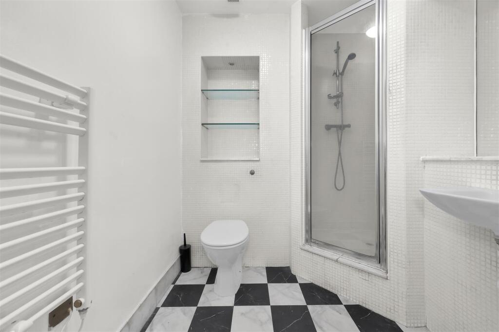 Apartment in London - View 4