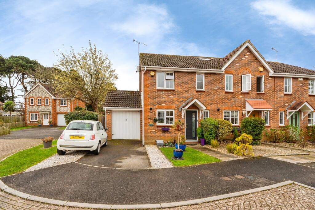 Main image of property: Lupin Close, Littlehampton, BN17