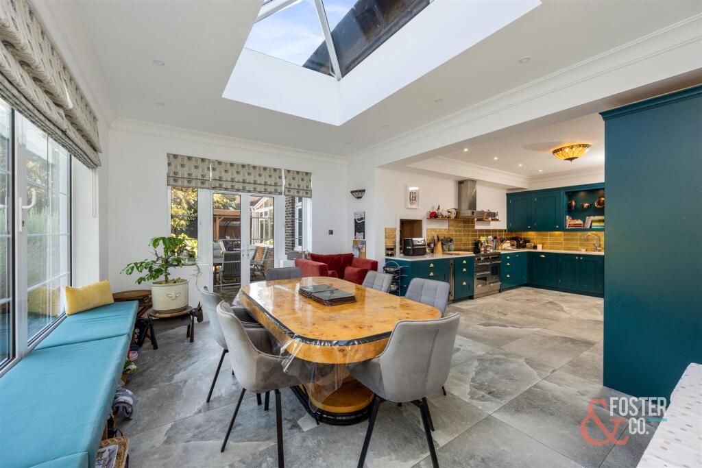 Shirley Drive, Hove photo 3