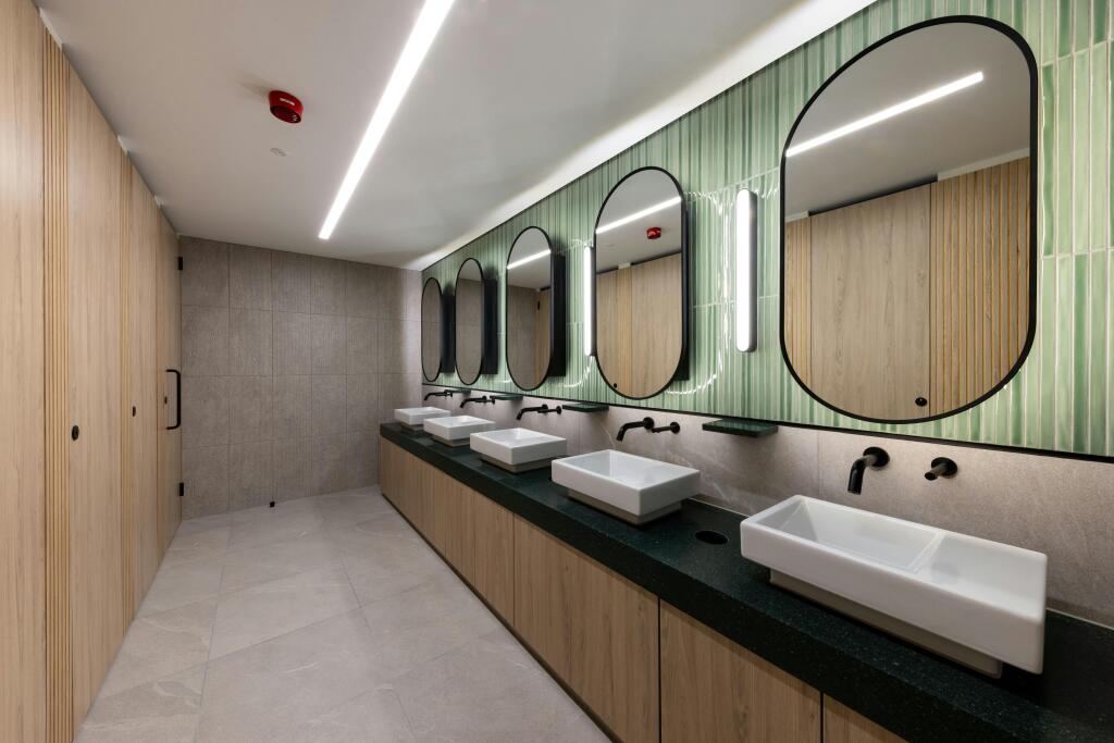 10 Eastbourne Terrace-34.jpg