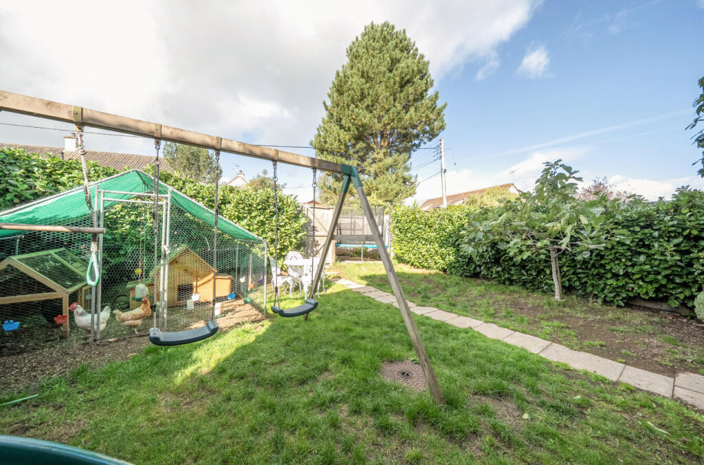 House in Tiverton, Crossparks, Halberton - More