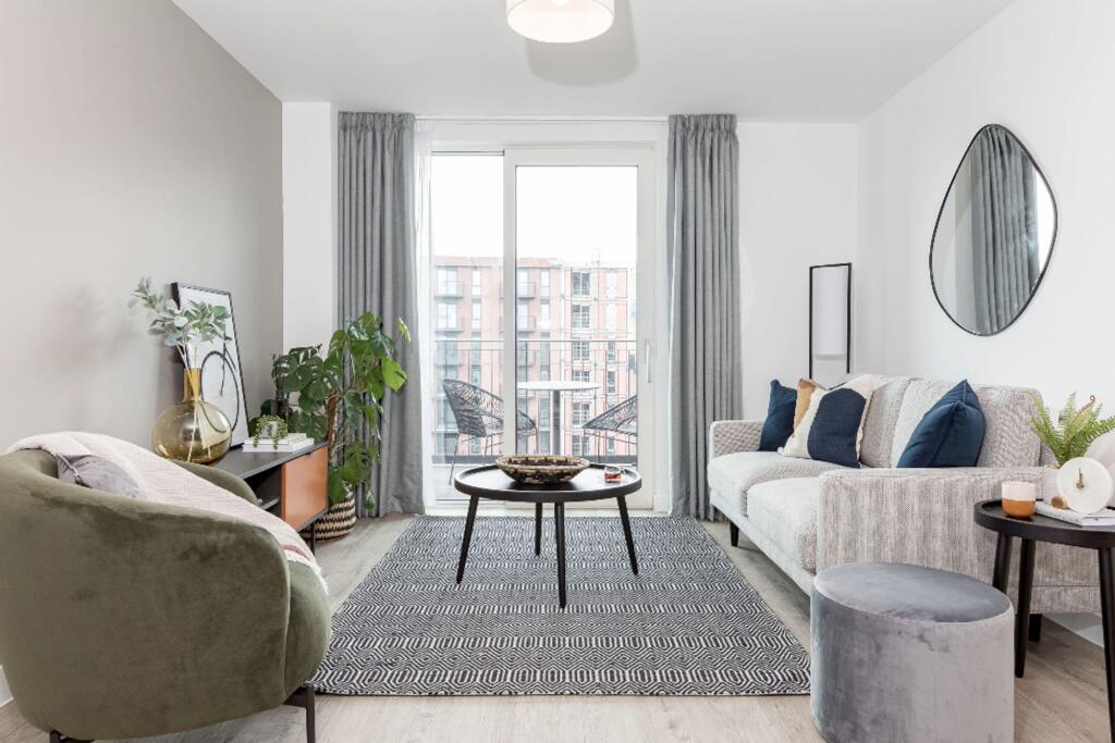 Main image of property: New Maker Yards, 15 Middlewood St, M5