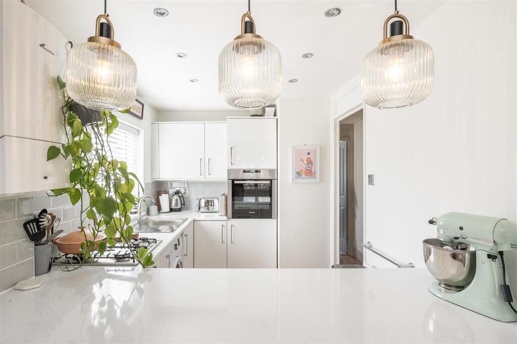 Additional image 5 of Alban Court, Burleigh Road, St. Albans