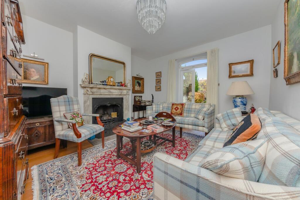 House in Brighton - View 4