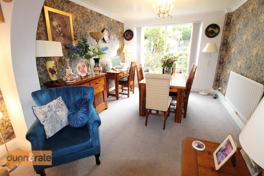 House in Stoke-on-Trent - View 4