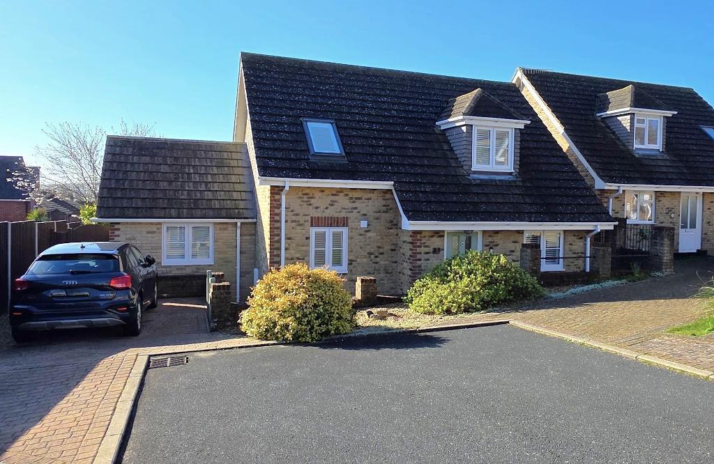 Main image of property: The Mews, St Helens, Isle of Wight, PO33 1FW