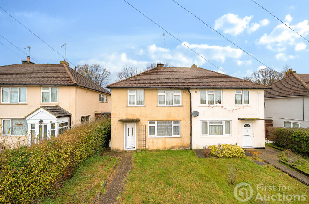 Main image of property: Leechcroft Avenue, Swanley, Kent