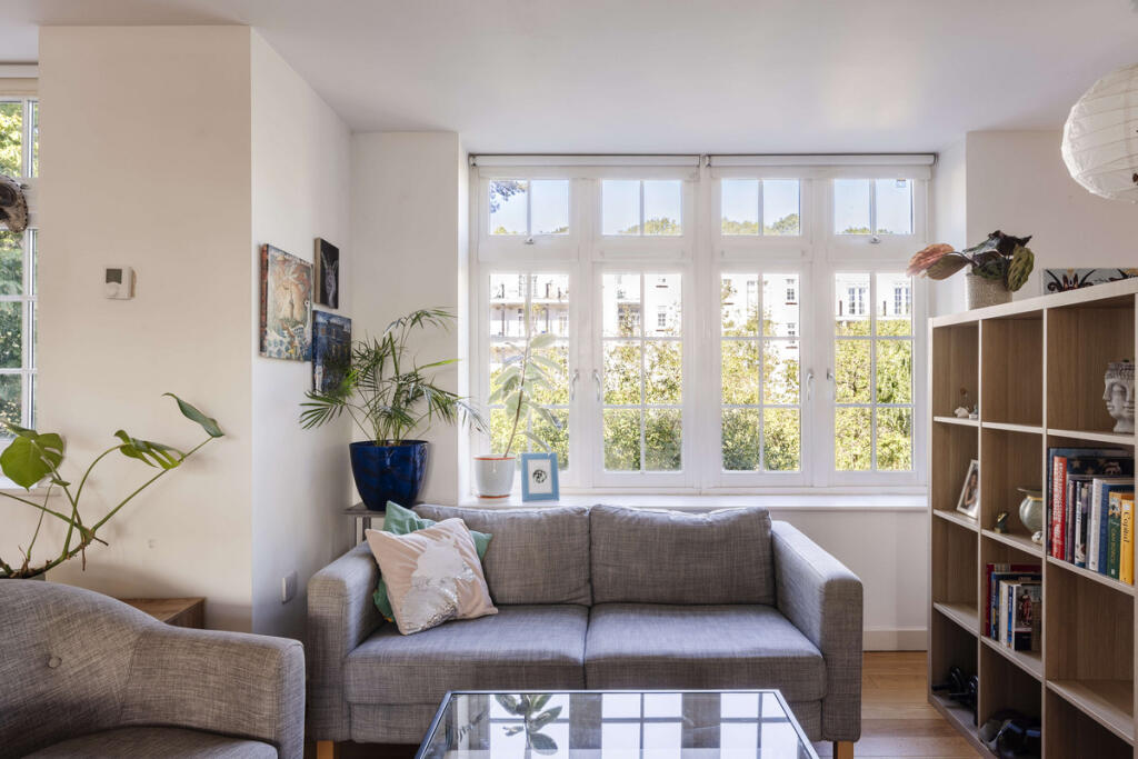 Apartment in London - View 4