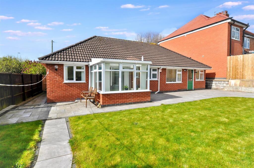 Fairmount Drive, Loughborough photo 4