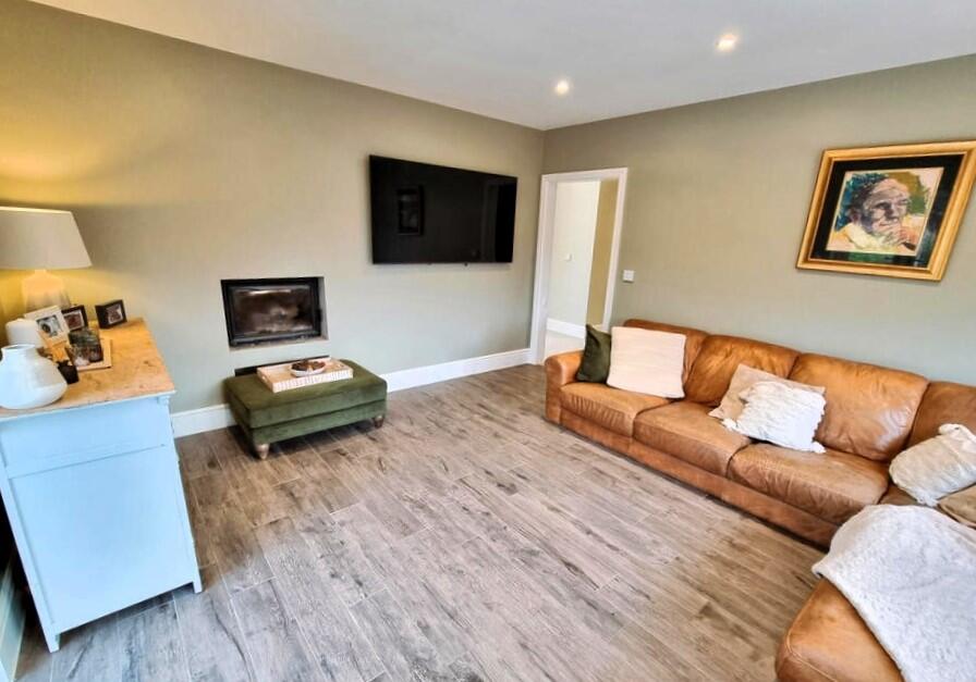 House in New Forest, Pollards Moor, Copythorne - More