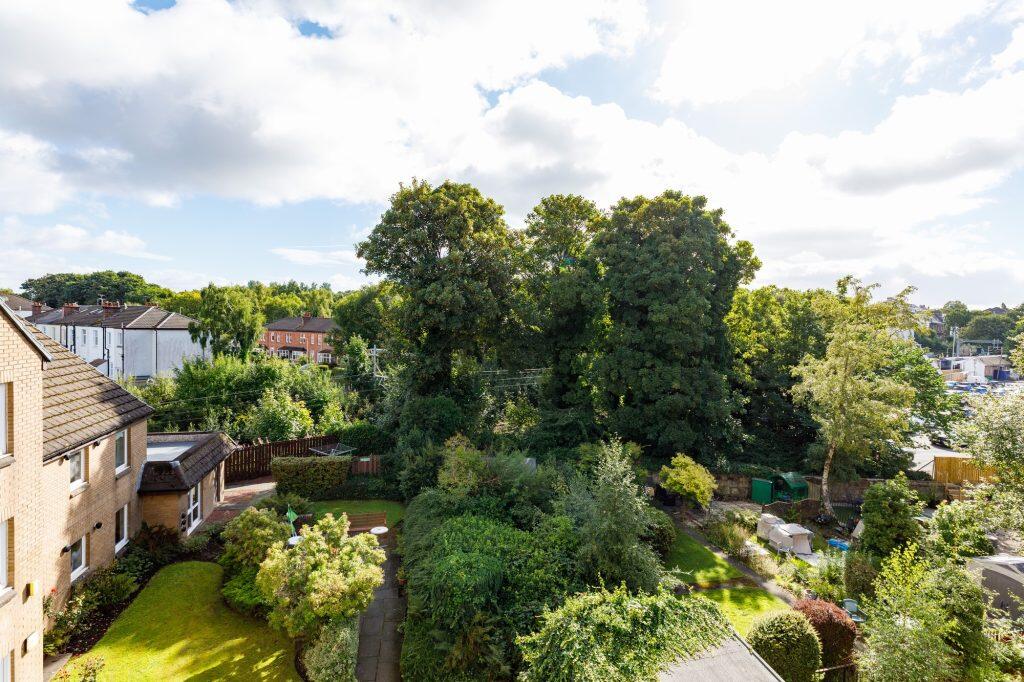 Apartment in Glasgow - View 5