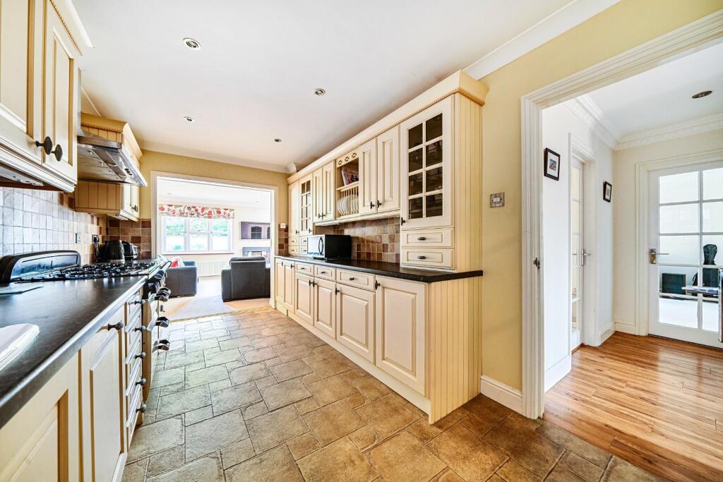 House in Rochester - View 4