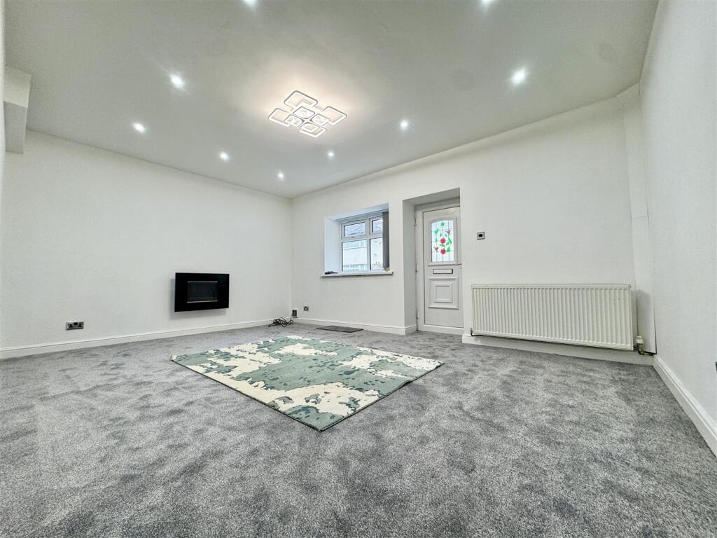 House in Calderdale, Bell Hall, Savile Park - View 2