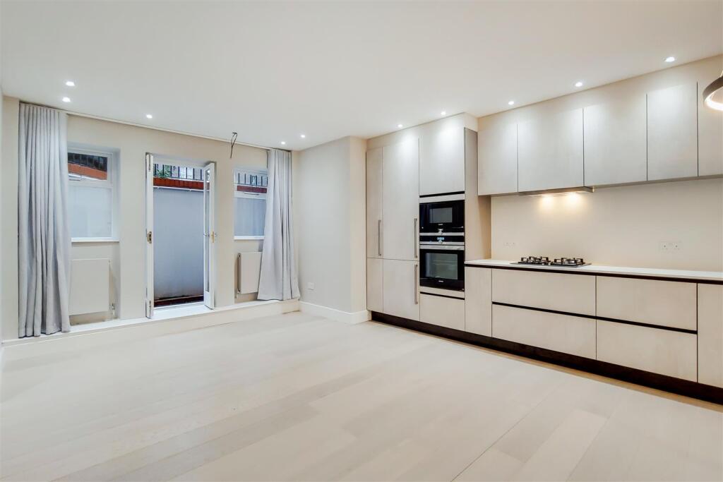 Main image of property: Fitzjohns Avenue, London