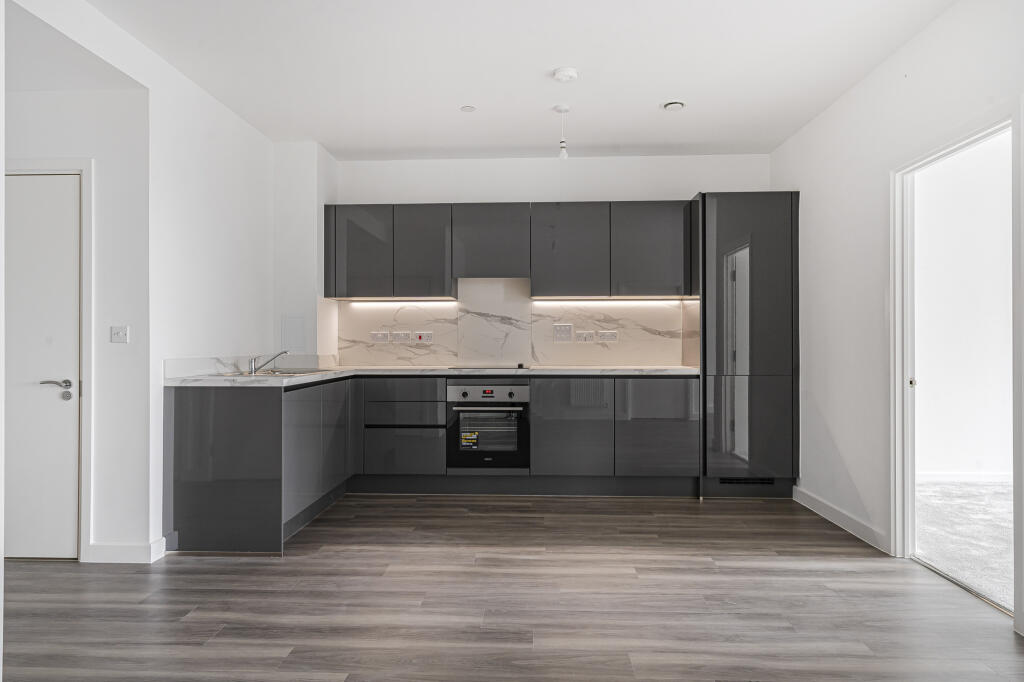 Main image of property: 227-255 Ilderton Rd, London, SE15