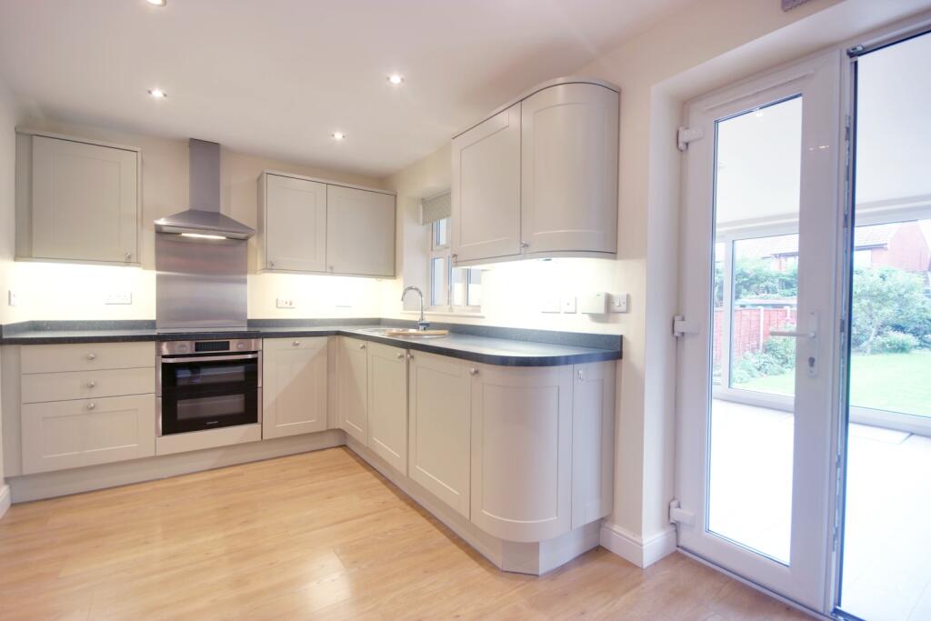House in Woodmansey - View 3