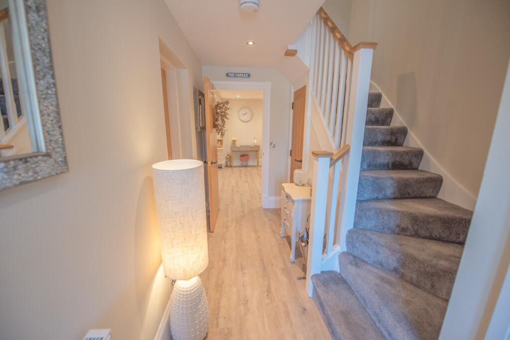 4 Holly Fold, Eastburn BD20 7SY - View 5
