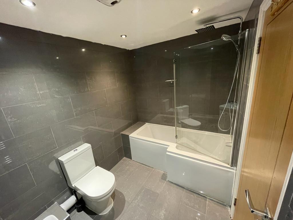 4 bedroom ground floor maisonette for rent