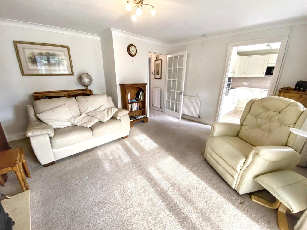 House in Tonbridge - More