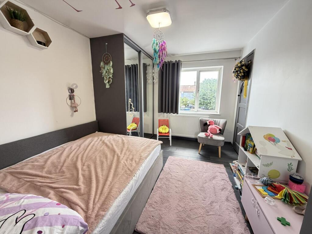 House in Felixstowe, Grange Farm - More