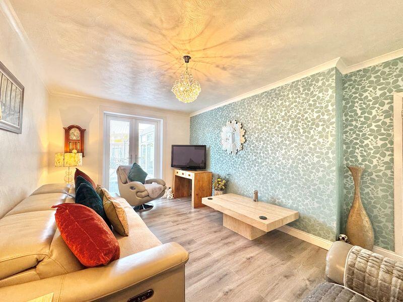 15, Coral Hill, Maybole photo 3