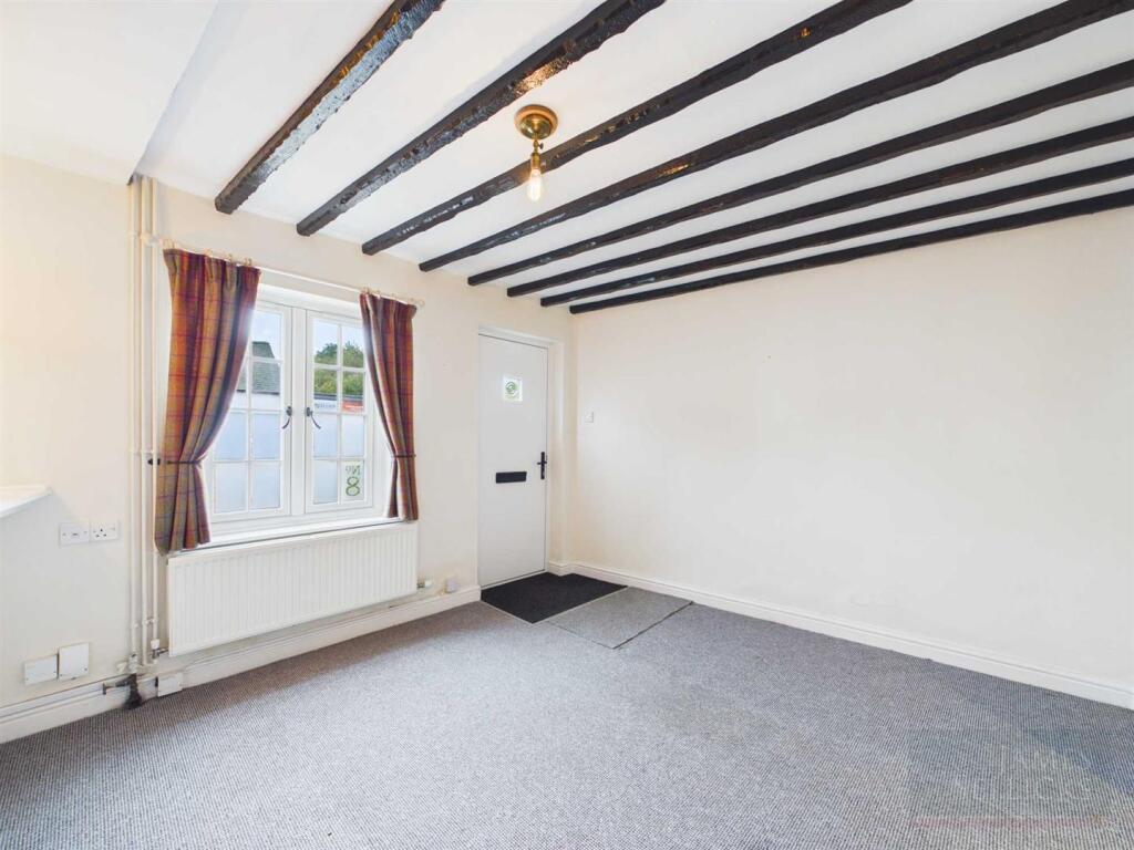 House in Harborough, Great Bowden - View 4