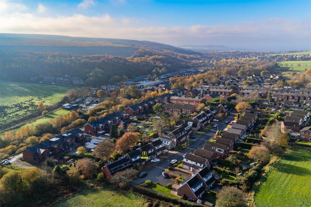 Monks Drive, Withnell, Chorley photo 4