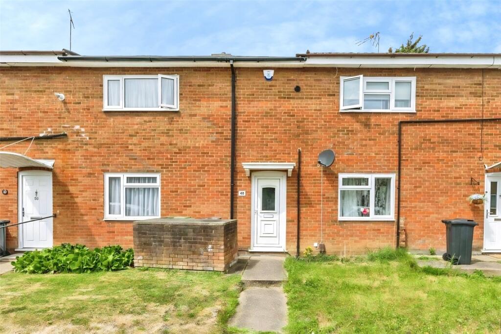 Main image of property: Pattiswick Square, Basildon, Essex, SS14