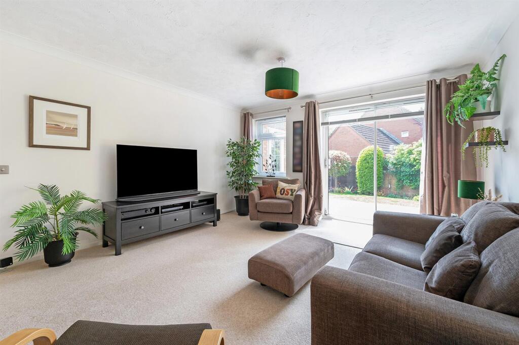 Verden Way, Andover photo 2