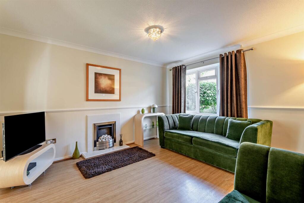 Reinden Grove, Downswood, Maidstone photo 4