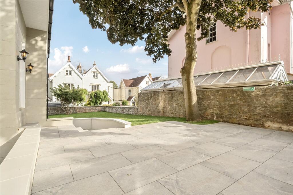 Wellington Park, Clifton, BS8 - View 4