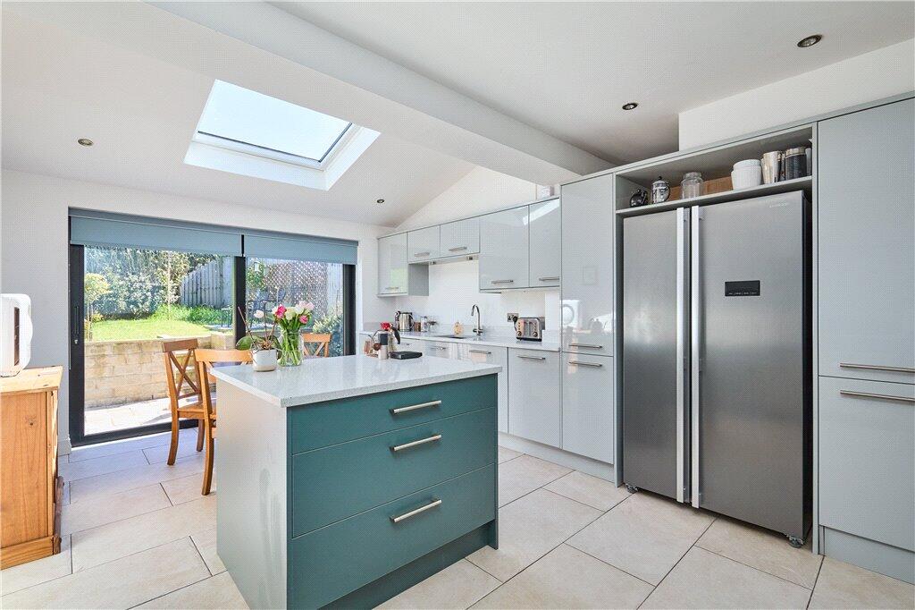West Chevin Road, Menston, Ilkley, West Yorkshire, LS29 photo 4