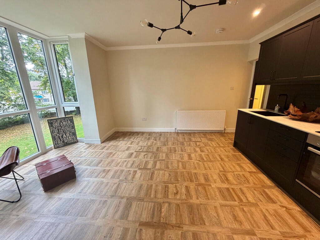 Apartment in Glasgow - View 5