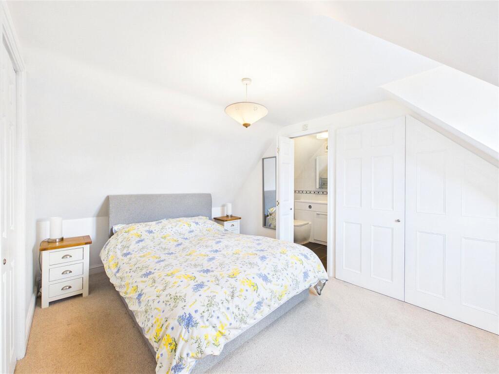 Ombersley Road, Worcester, Worcestershire, WR3 photo 4