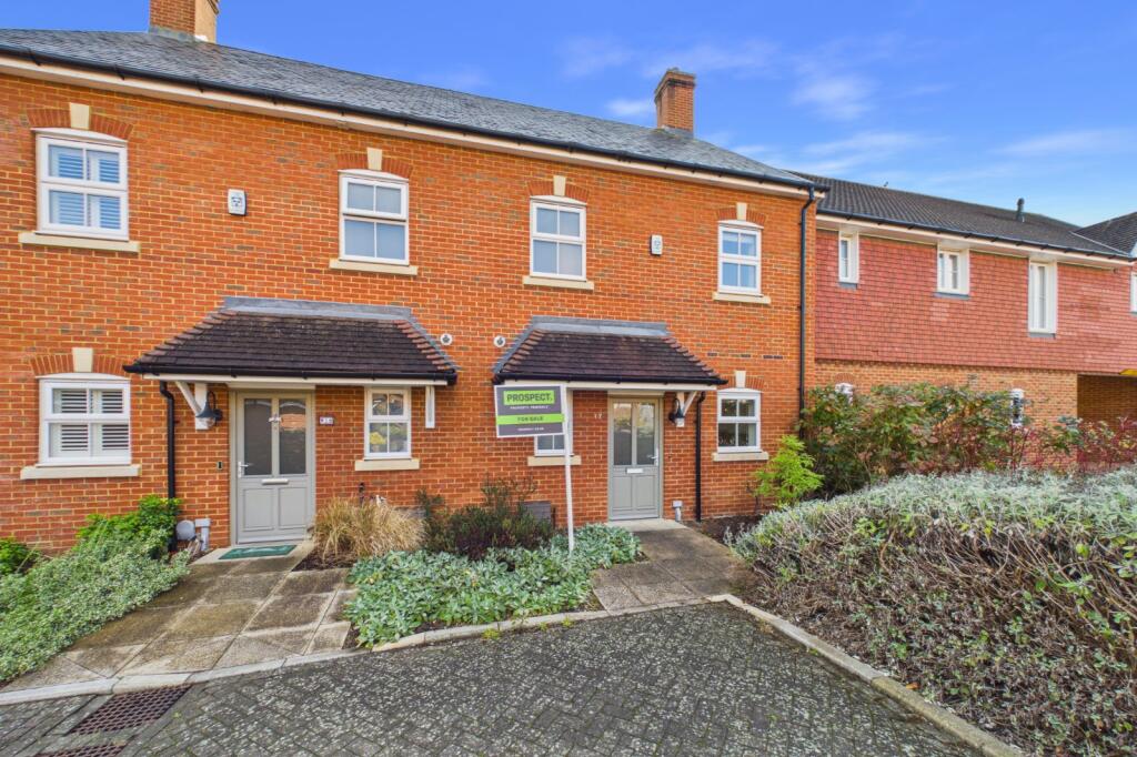 Main image of property: Charlock Place, Warfield, Berkshire, RG42