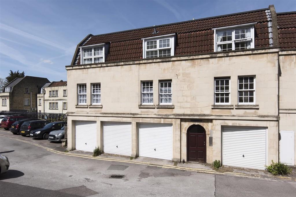 Main image of property: Bartletts Court, Widcombe Parade