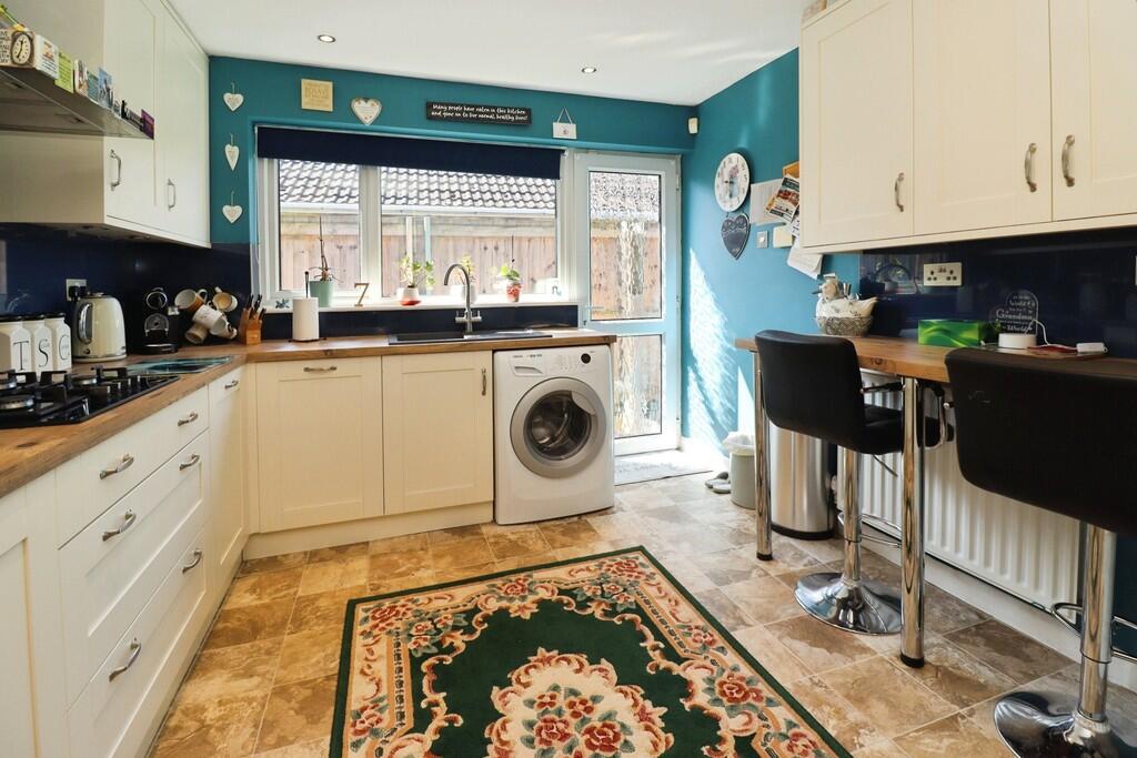 House in West Lindsey, Sudbrooke CP - View 2