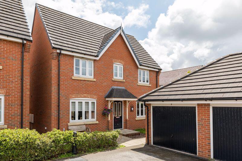 3-bed detached on Comet Close, Chorley, PR7 3BF, £325,000