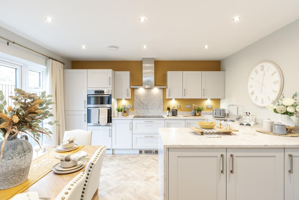 House in Basildon, Essex - View 3
