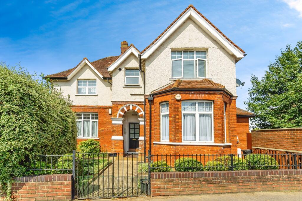 Main image of property: Wickham Road, Croydon, CR0