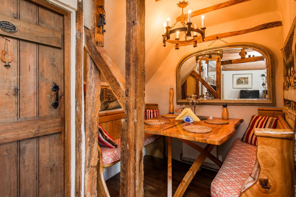 House in Tunbridge Wells, Speldhurst - View 3