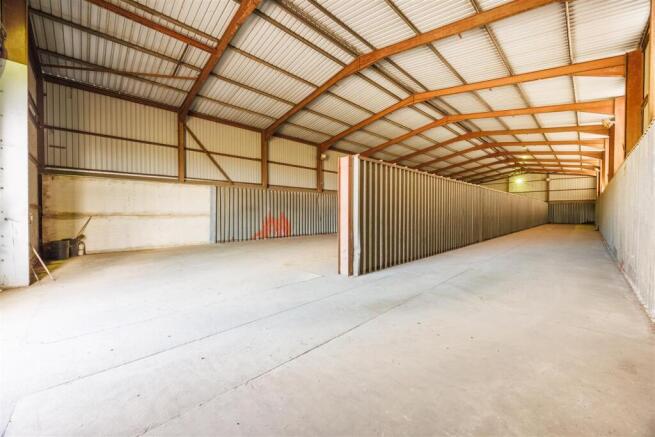Barn 1