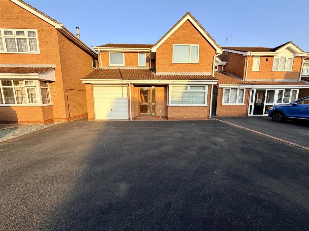 Main image of property: Choyce Close, Atherstone
