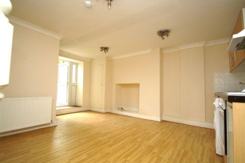 Main image of property: Archway Road, Highgate, N6