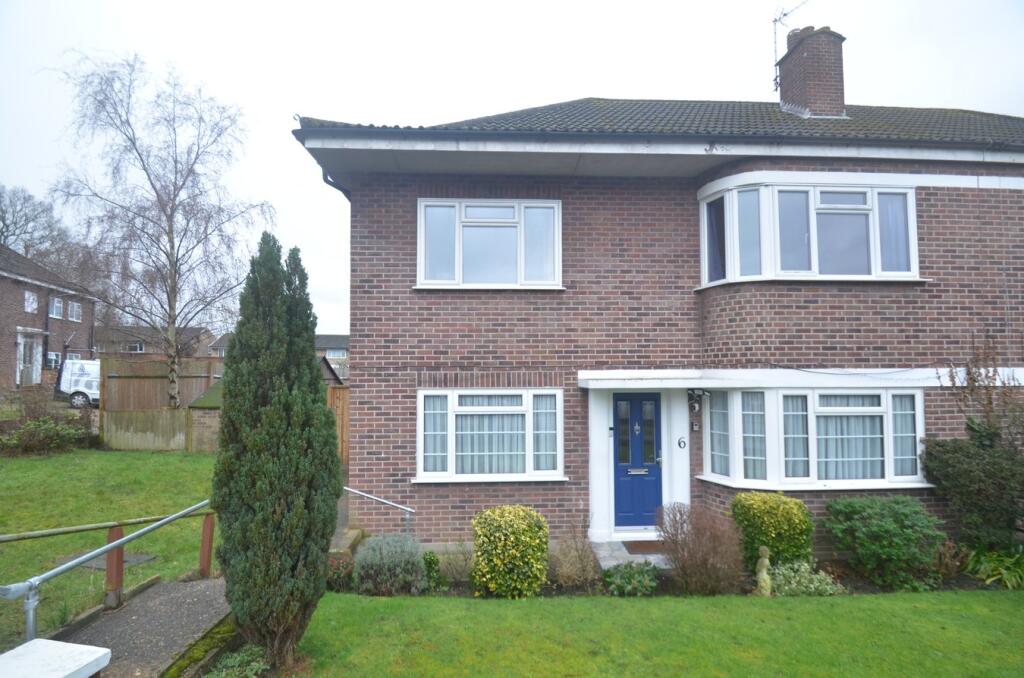 Main image of property: Lyconby Gardens, Shirley, Croydon, CR0