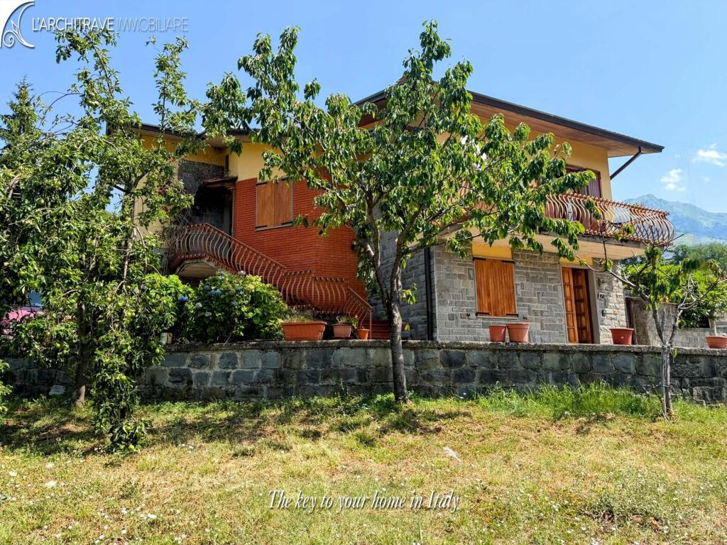 Main image of property: Tuscany, Lunigiana, Comano