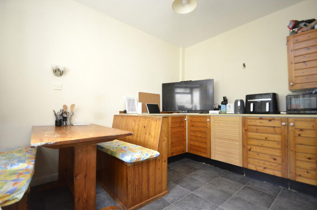 New Windsor Terrace, Falmouth, TR11 3BX photo 4