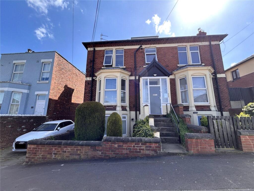 Main image of property: Flats 1-5 & 7b, Fairfax Road, Beeston, Leeds, West Yorkshire