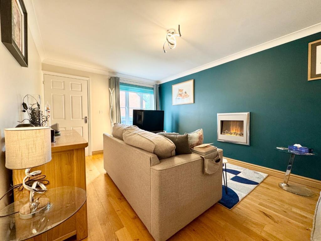 Bowood Close, Ingleby Barwick, Stockton-On-Tees photo 3